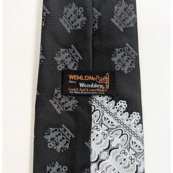 Vintage Wembley Wemlon Crown Print 70's Black & Silver Necktie - Picture 2 of 10